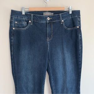 Torrid Women Size 14R Jeans Mid Slim Boot Vintage Stretch Dark Wash Blue